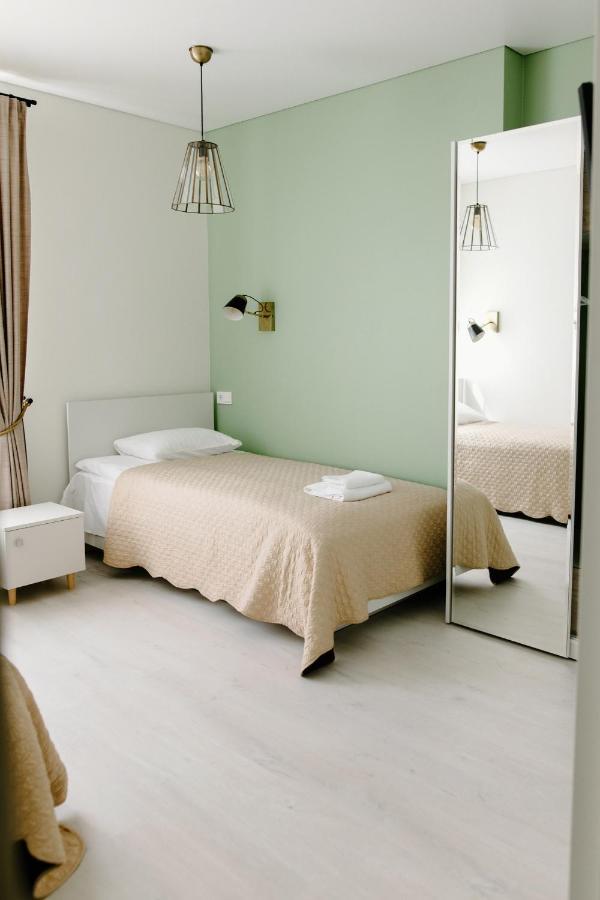 Green Town Vievis Екстериор снимка